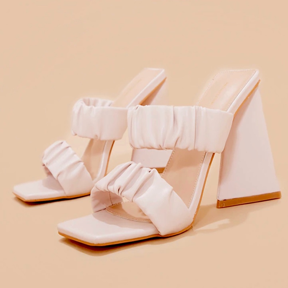 Heeled square toe mules
